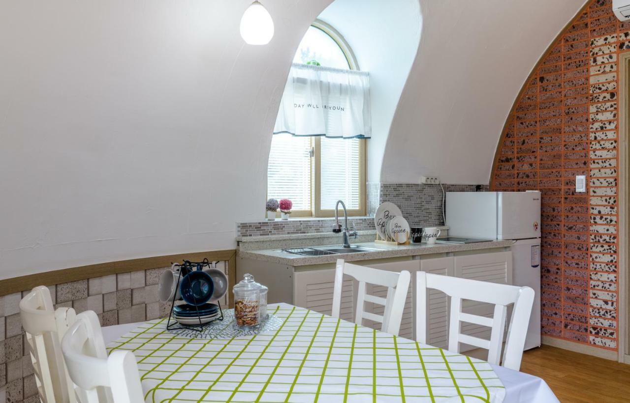 Domgrami Pension Seogwipo Esterno foto